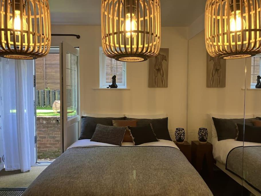 The Studio In The Annex Leilighet Potters Bar Eksteriør bilde
